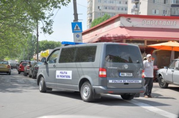 Prins la volanul unei 
